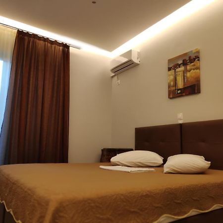 Hotel Anesi Афіни Екстер'єр фото