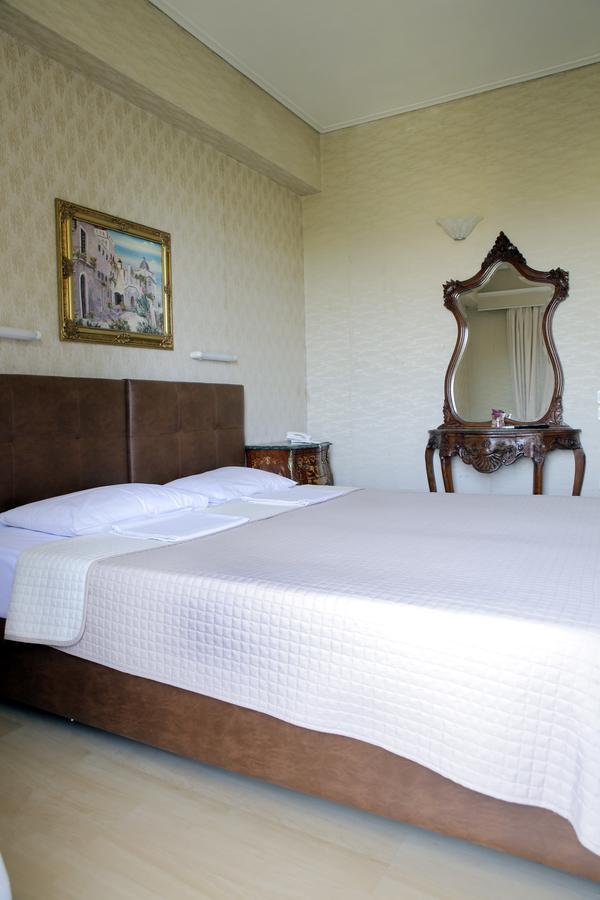 Hotel Anesi Афіни Екстер'єр фото
