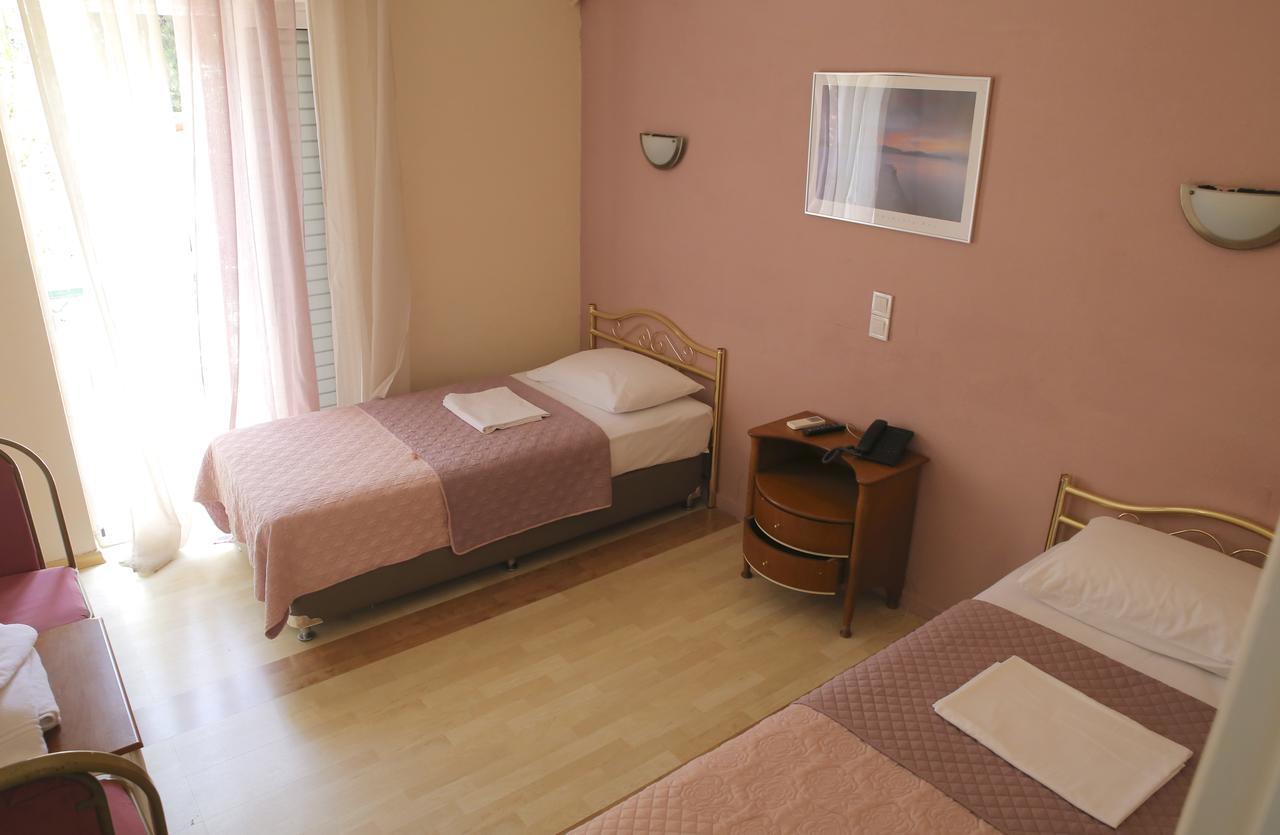 Hotel Anesi Афіни Екстер'єр фото