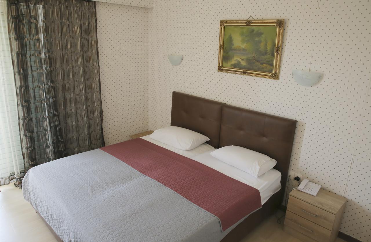 Hotel Anesi Афіни Екстер'єр фото