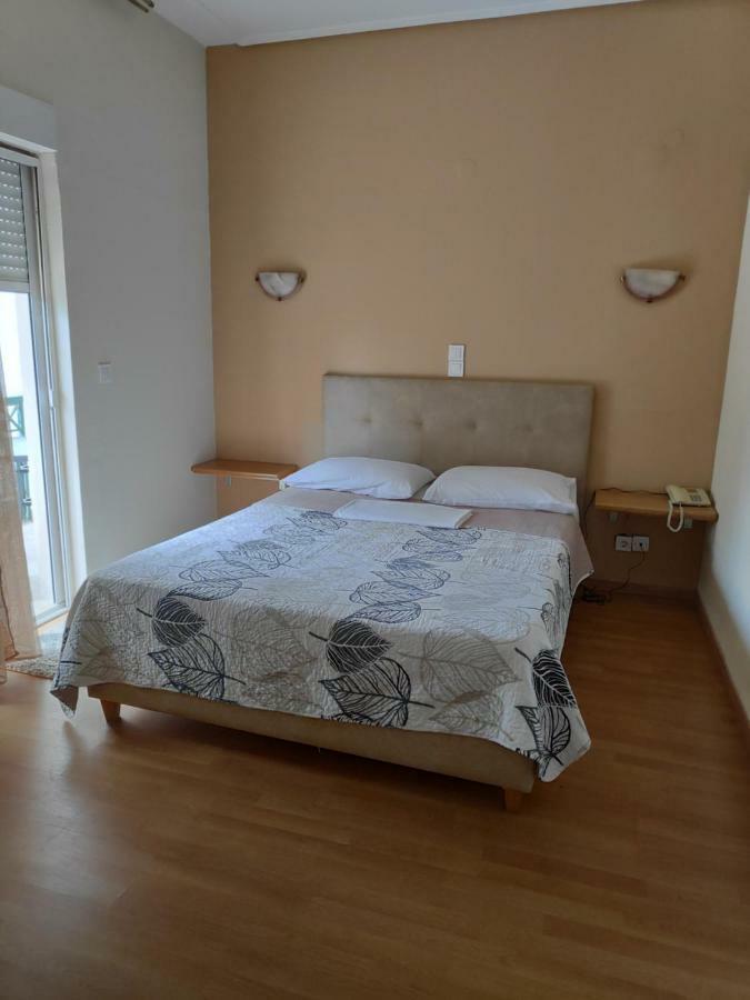 Hotel Anesi Афіни Екстер'єр фото