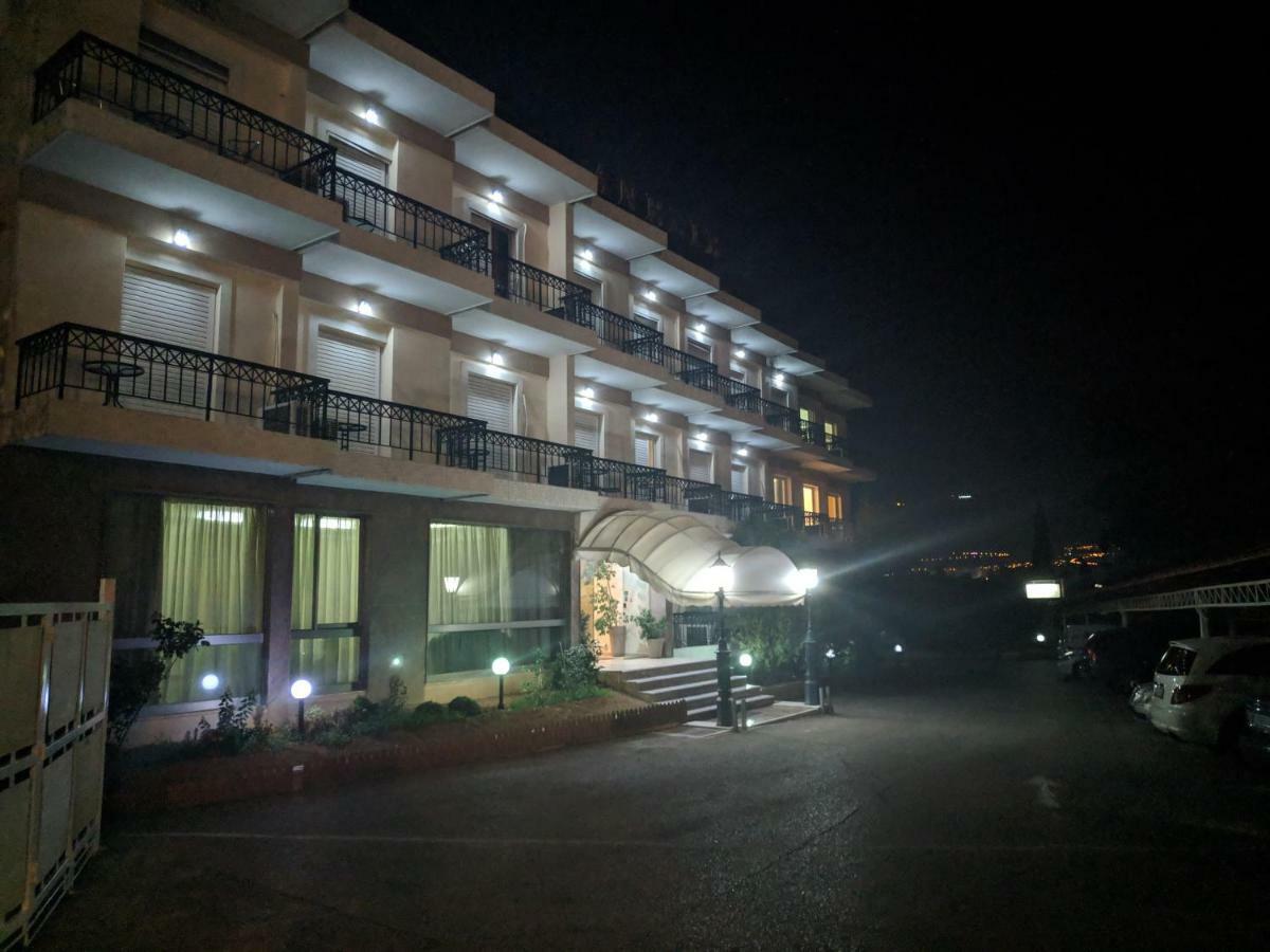 Hotel Anesi Афіни Екстер'єр фото